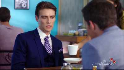 - And Rita will, too.
- Oh boy. - Pearl in Paradise