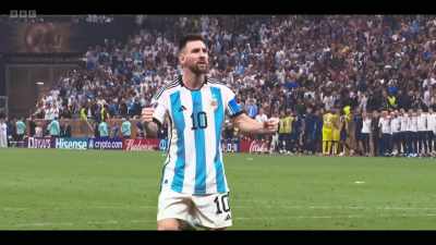 And he rolls it in! - Lionel Messi: Destiny