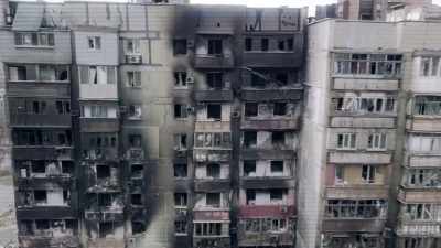 And Russians
continue to strangle - 20 Days in Mariupol