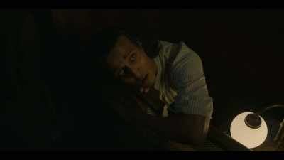 And before Santiago pulled
the black-out curtain, - Interview with the Vampire