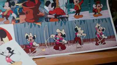 And this sequence was animated
by John Lounsbery. - Mickey: The Story of a Mouse