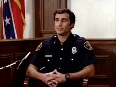 And when she was disoriented... I sang. - Matlock