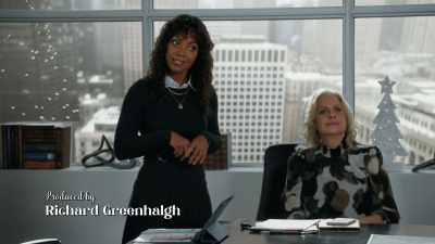 And once she gets the green
light that Harrington is coming, - Magic in Mistletoe