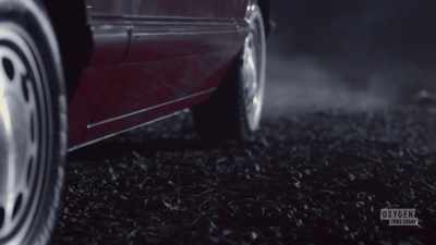 And that she ran over him by
mistake by trying to escape. - Black Widow Murders