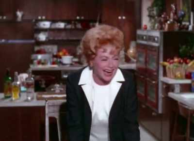And she'd be up there
watching us, just observing us. - Being Mary Tyler Moore