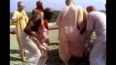 And Sheriff Bordenkircher knew
that when he ran for reelection, - Krishnas: Gurus. Karma. Murder.
