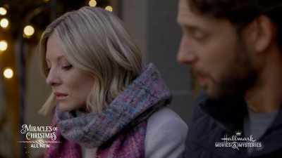 And you should find someone - Debbie Macomber's A Mrs. Miracle Christmas