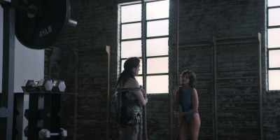 -And we should talk about it.
-I think we should stick to wrestling. - GLOW