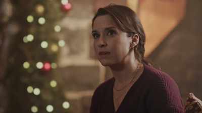 And since it's so
new to you both, I-- - A Merry Scottish Christmas