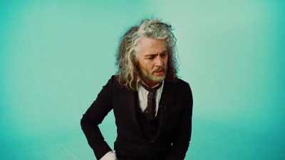And so we decide to
add this last show. - The Flaming Lips Space Bubble Film