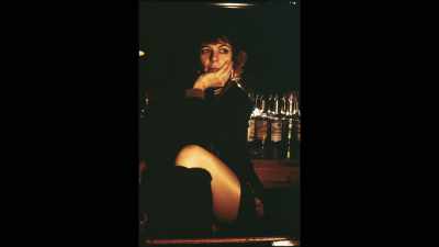 And so when people
behind the bar, including Nan, - All the Beauty and the Bloodshed