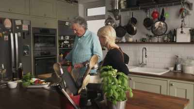 And... So-so, - James May: Oh Cook!