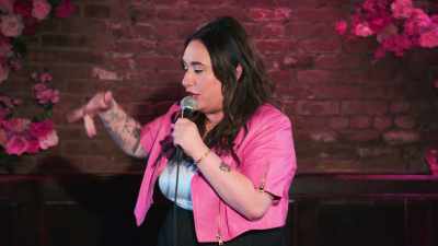 And so, the lions are hanging, - Liza Treyger: Night Owl