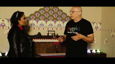 And somebody just kind of said, - Interview with the Extraterrestrial