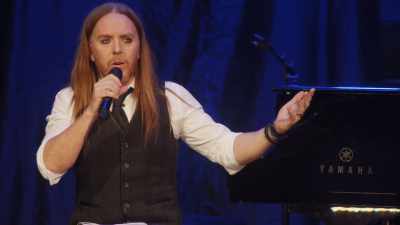And when someone
in their culture dies, - Tim Minchin: Back