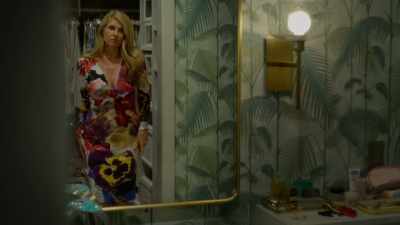 - And sorry I'm late.
I can't remember - Dirty John
