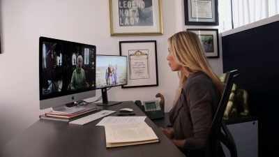  ...and speak
 to legendary primatologist, - Expedition Bigfoot