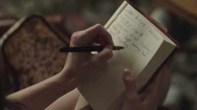And she stayed with him
because she was in love with him? - Is There a Killer in My Family?