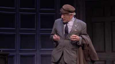 ...and take the next left indicated
by the first green filter he comes across - National Theatre Live: No Man's Land