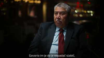 And telling them how the guy
was really a weakling, - Night Stalker: The Hunt for a Serial Killer