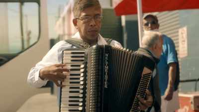 And thanks to cooks
like Doña Mary, - Eva Longoria: Searching for Mexico