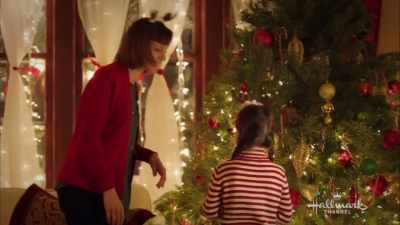 And that's daddy's sister - Christmas Connection