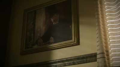 And if the "Chez Tortoni"
really was over George's bed, - History's Greatest Heists with Pierce Brosnan