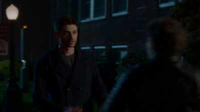 ♪ And the crazy comes out ♪♪ - Pretty Little Liars: The Perfectionists