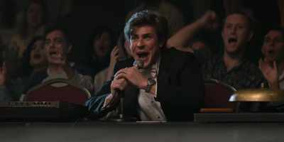 And the crowd is chanting.
Machu! Machu! Machu! Machu! - GLOW