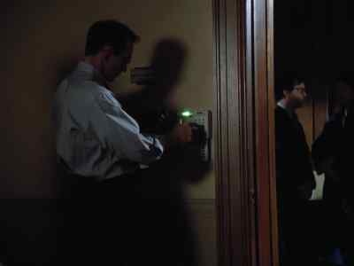- And when the door opened..
- He was gone. - Lois & Clark: The New Adventures of Superman