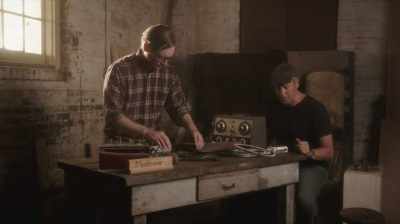 And when the dust settles,
he comes up with this-- - Six Degrees with Mike Rowe