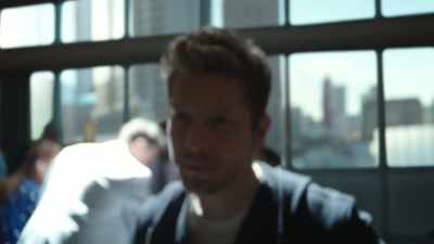 And the governor? Do we know
about his condition? - The Resident