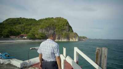 And as the Japanese
tightened the siege - Mysteries of the Abandoned