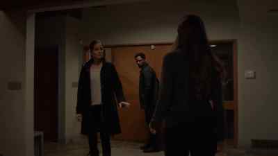 - And the kids?
- Not a creature stirring. - Colony