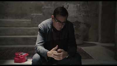 And the moment the network shut down, - A Murder at the End of the World