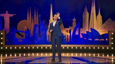 And the other advantage
to sitting at the back - Jimmy Carr: The Best of Ultimate Gold Greatest Hits