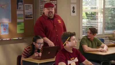 And for the record,
Grace's Wi-Fi just went bye-bye. - Mr. Iglesias