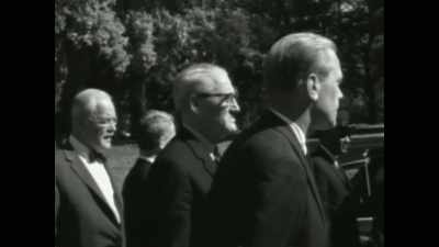 And the Warren Commission
couldn't have that. - JFK: What The Doctors Saw