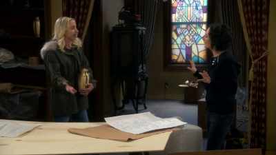 And the way he's pushing
the whole two sinks thing -- - The Conners