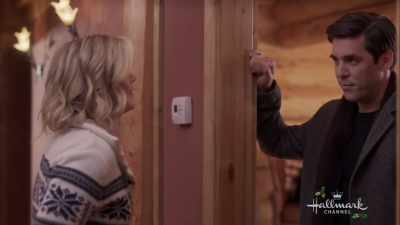 And then you can come back here,
into your room, - Christmas at Holly Lodge