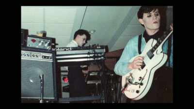And that then fed
a pretty dramatic record, - Simple Minds: Everything is Possible
