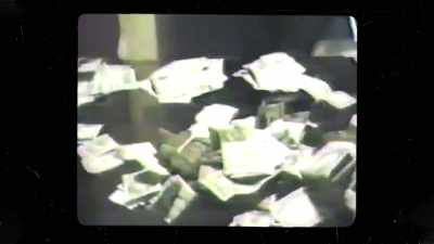 And then you got
little trinklers - Hip Hop Uncovered