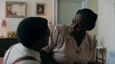 And then I go outside, - Robin Roberts Presents: Mahalia