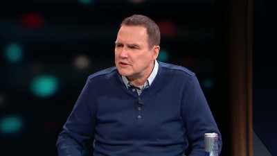 And then I remember the first time
I ever saw Leno, he was backstage - Norm Macdonald Has a Show