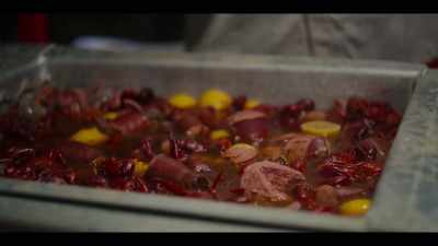 And then when I'm almost ready
to serve them, - Street Food: USA