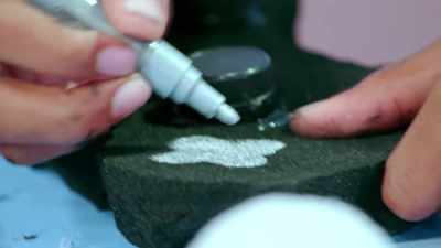 And then I'm gonna
get a silver marker - Craftopia