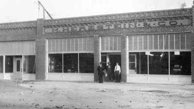 And then in 1907, there was a fire
that burnt down this whole beautiful, - Jews of the Wild West
