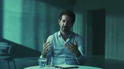 And then we look at his brain and see how fast, - Inside the Mind of a Con Artist