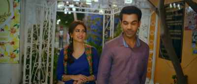 And then, - Shaadi Mein Zaroor Aana