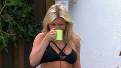 And then you slide in
for the kill, - Love Island